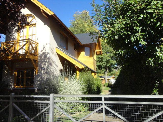 Casa 4 dormitorios en venta en Centro, San Martin de los Andes