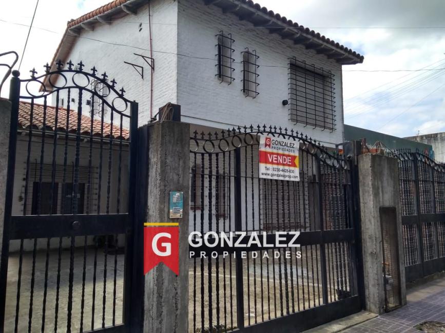 Casa 4 dormitorios en venta en Pilar Centro, Pilar