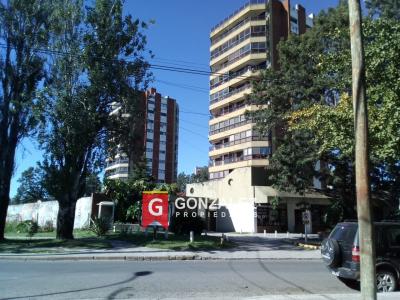 Departamento 3 dormitorios en venta en Pilar Centro, Pilar