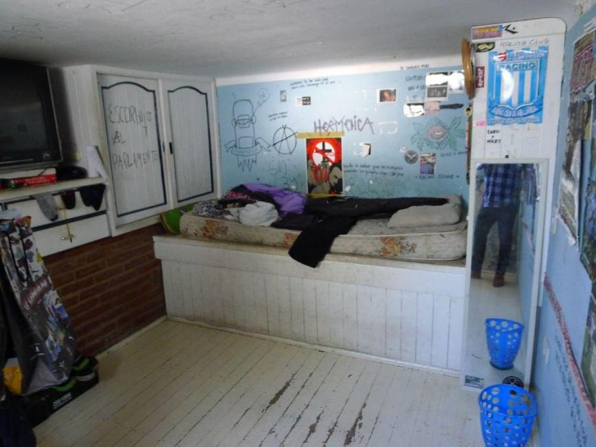 Casa 4 dormitorios en venta en Remedios De Escalada, Lanus