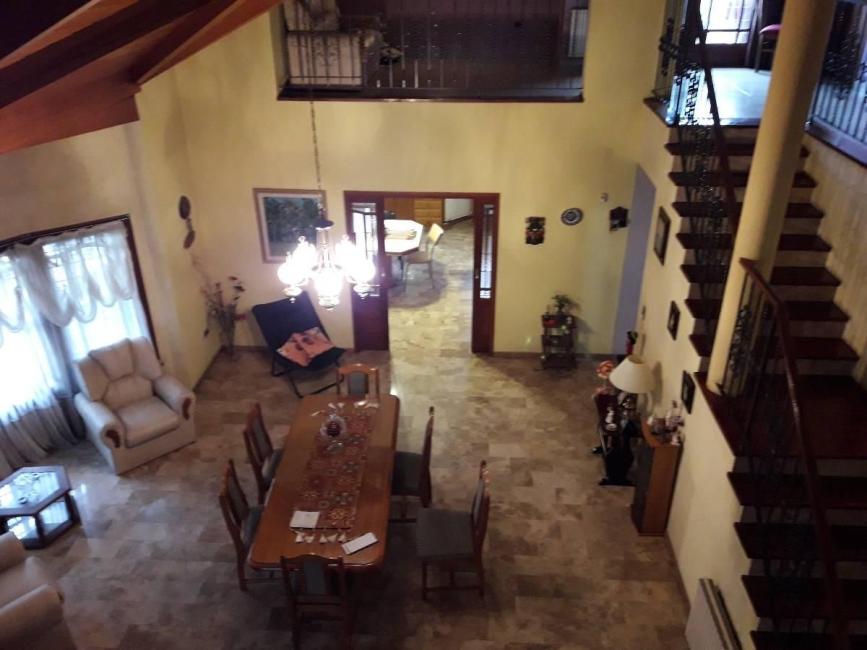 Casa 5 dormitorios en venta en Temperley, Lomas de Zamora