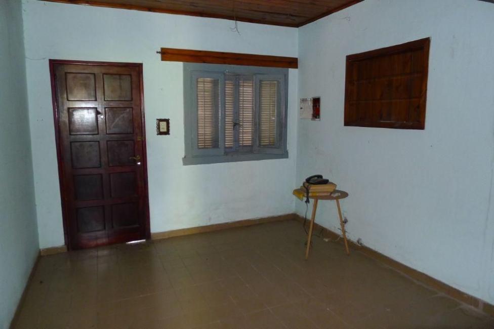Casa 1 dormitorios en venta en Burzaco, Almirante Brown