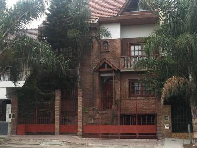 Casa 4 dormitorios en venta en Villa Lugano, Ciudad de Buenos Aires