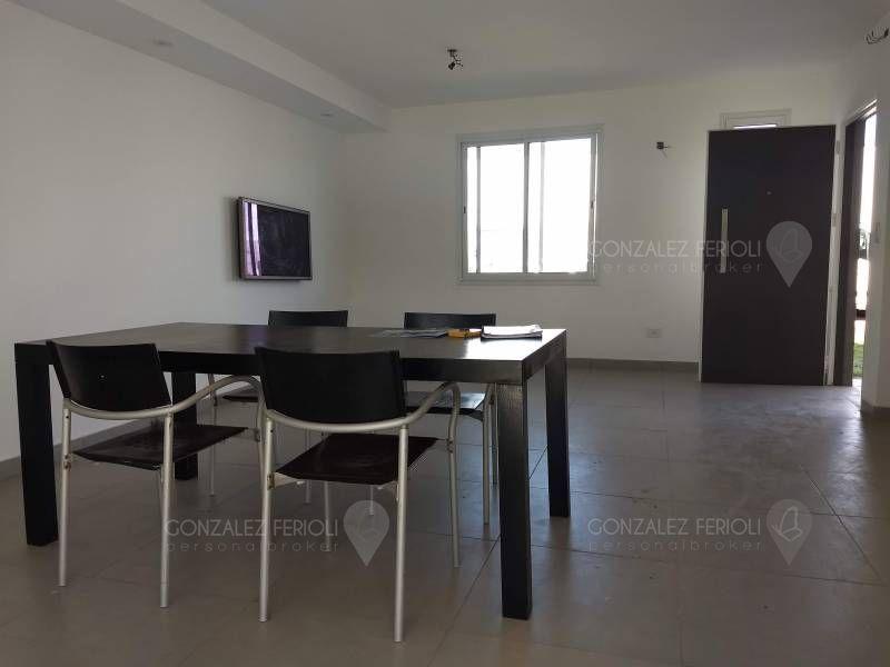 Casa en venta en Pilar