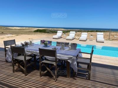 Casa 4 dormitorios en venta en Punta del Este, Punta del Este