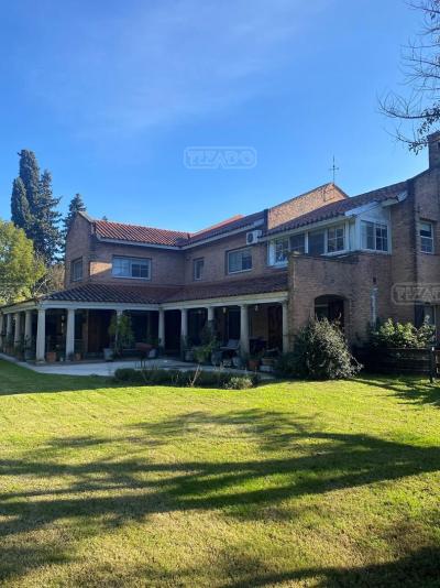 Casa 4 dormitorios en venta en Pradera de San Ignacio, San Miguel