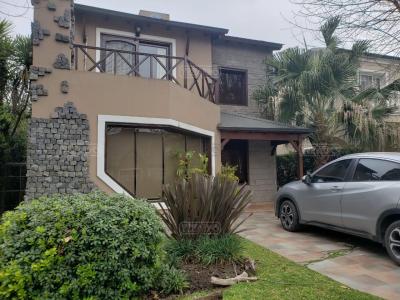 Casa 3 dormitorios en venta en Francisco Álvarez, Moreno
