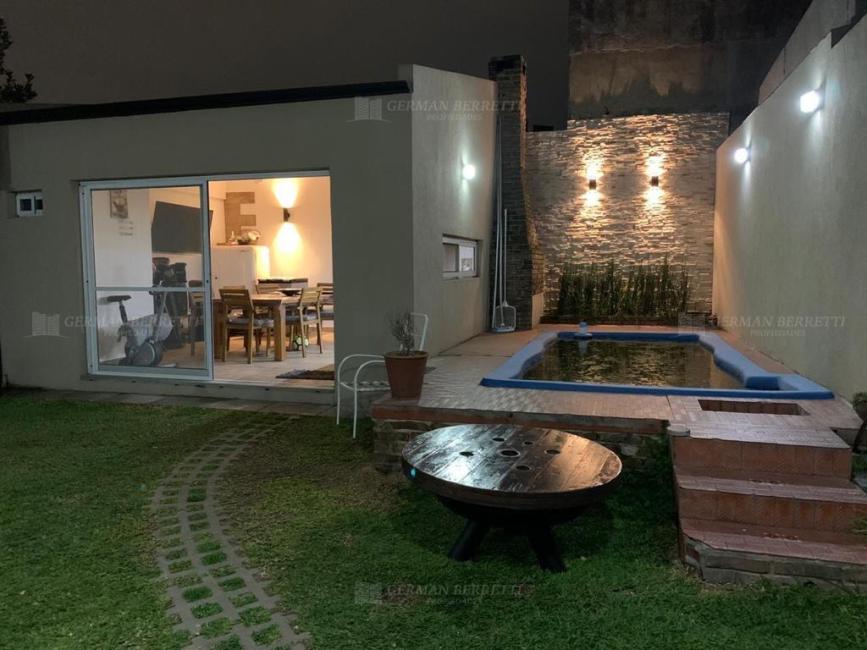 Casa 3 dormitorios en venta en Gerli, Avellaneda