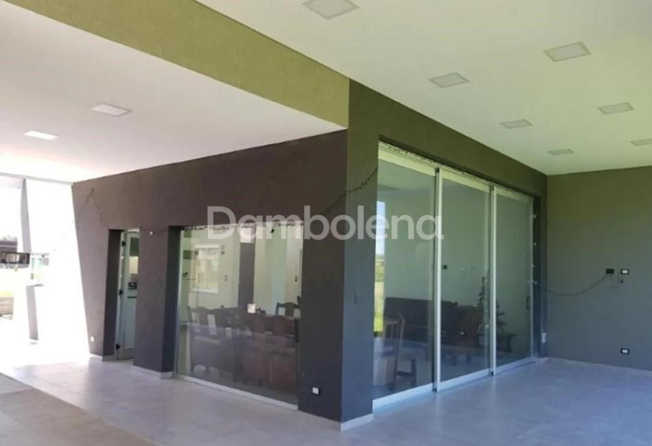 Casa 3 dormitorios en venta en Prados del Oeste, Moreno