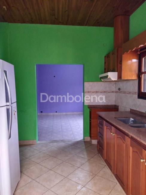 Casa 3 dormitorios en venta en Paso del Rey, Moreno