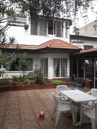 Casa 4 dormitorios en venta en Florida, Vicente Lopez