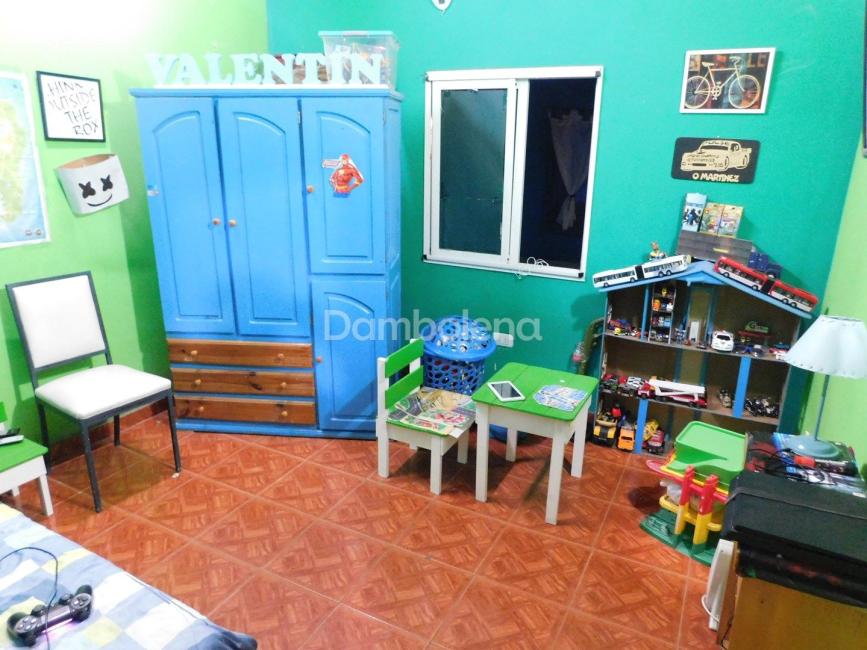 Casa 3 dormitorios en venta en Moreno, Moreno