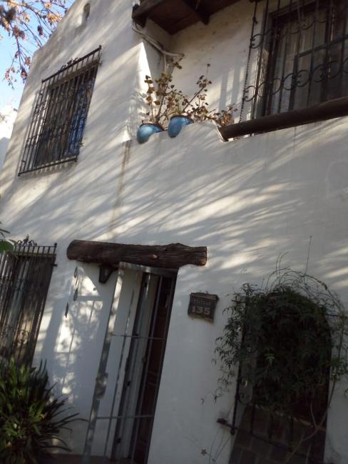 Casa 2 dormitorios en venta en Pilar Centro, Pilar
