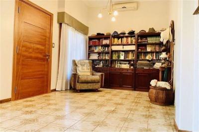 Casa 4 dormitorios en venta en Villa Martelli, Vicente Lopez