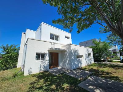 Casa 3 dormitorios en venta en San Matias, Escobar