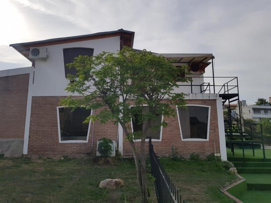 Casa en venta en Centro, Villa Carlos Paz