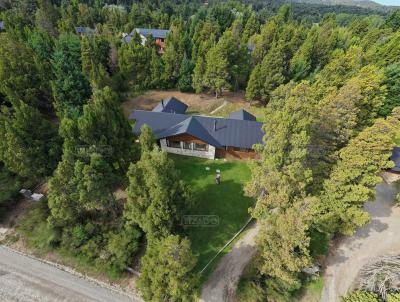 Casa 4 dormitorios en venta en Arelauquen Golf & CC, Bariloche
