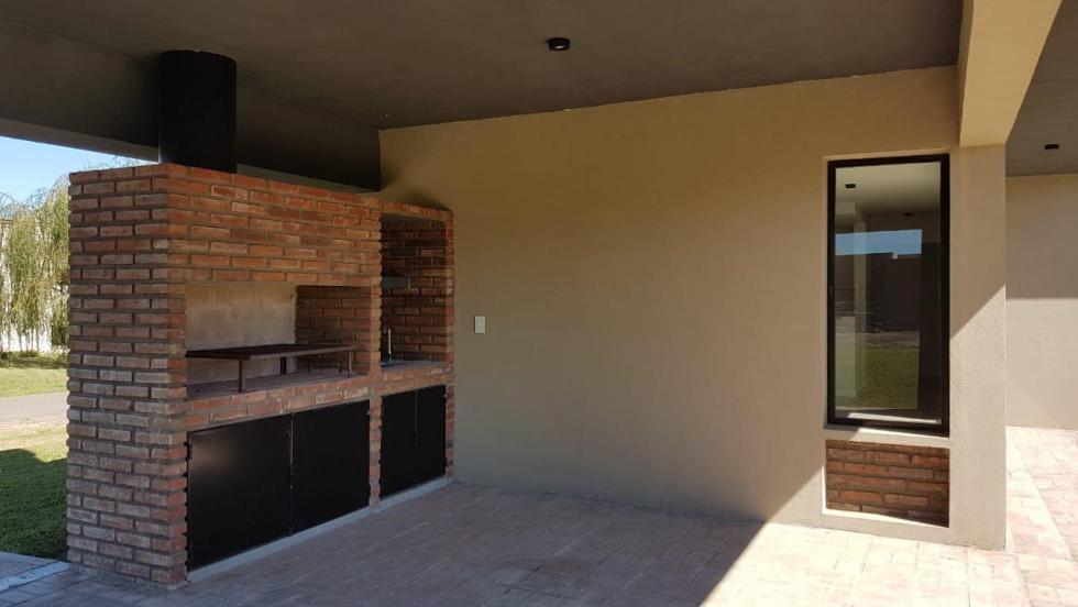 Casa en venta en Manzanares Chico, Pilar