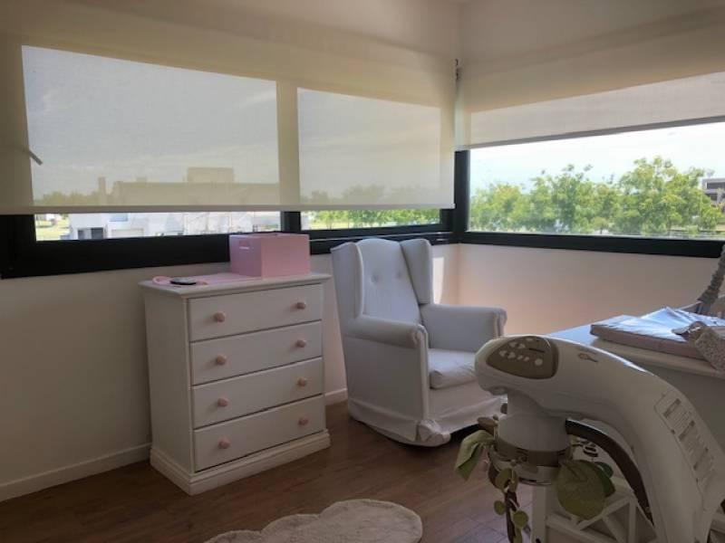 Casa 6 dormitorios en venta en Puertos, Escobar