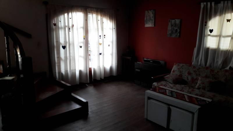 Casa 5 dormitorios en venta en Pilar, Pilar
