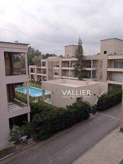 Departamento 1 dormitorios en venta en Pilar