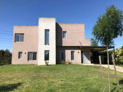 Casa 3 dormitorios en venta en Villanueva, Tigre