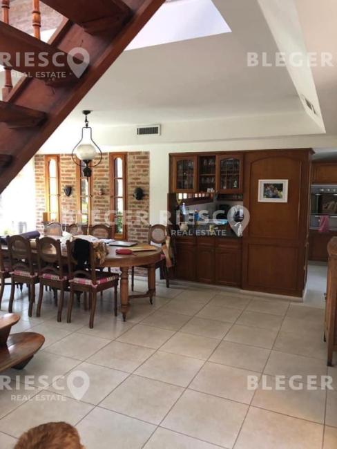 Casa en venta en Club de Campo Los Horneros, Escobar
