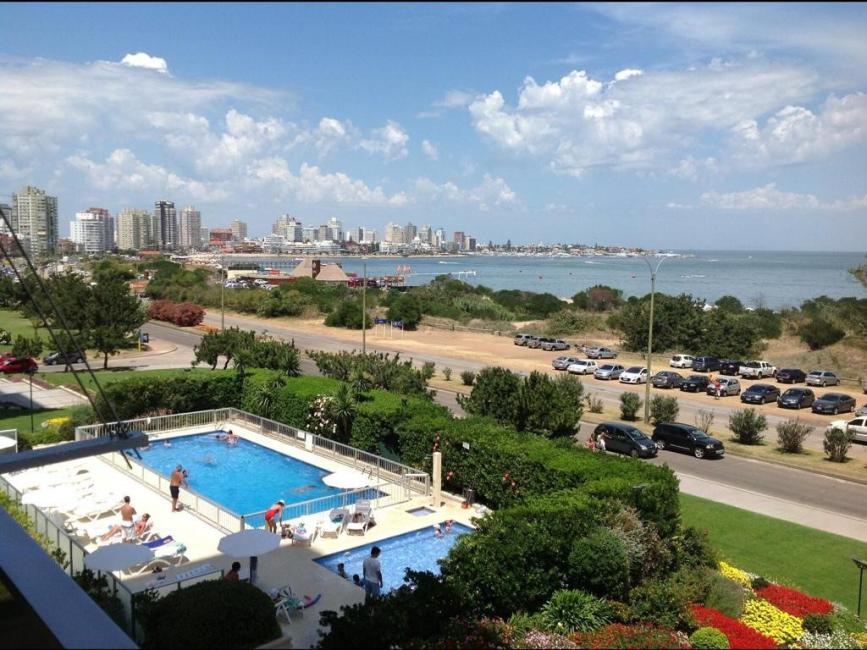 Departamento en venta en Playa Mansa, Punta del Este