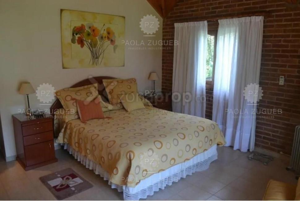 Casa 4 dormitorios en venta en Pinamar