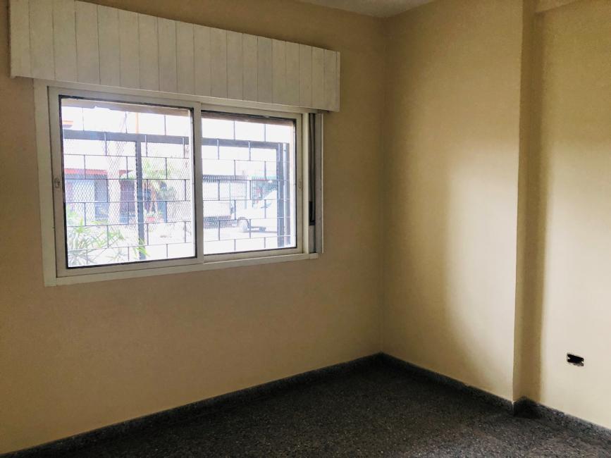 Departamento 2 dormitorios en venta en Jose C. Paz