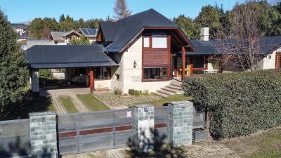 Casa 5 dormitorios en venta en Jardin Botanico, Bariloche