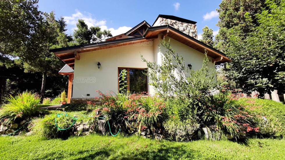 Casa 3 dormitorios en venta en Pajaro Azul, Bariloche