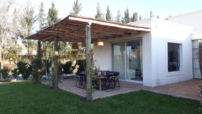 Casa 3 dormitorios en alquiler temporario en General Pacheco, Tigre