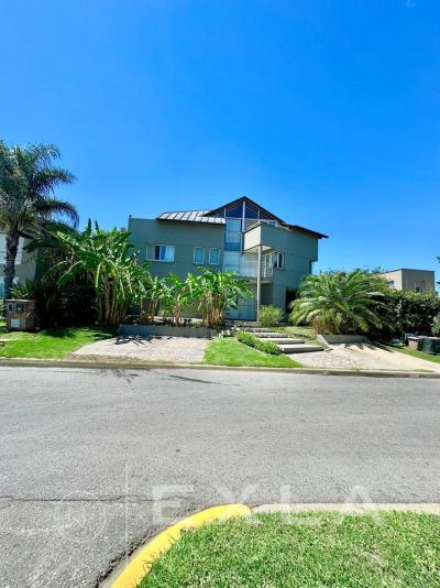 Casa 3 dormitorios en venta en Santa Barbara, Tigre