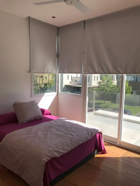 Casa 5 dormitorios en alquiler temporario en Santa Barbara, Tigre