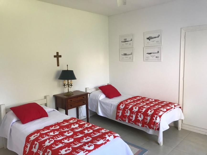 Casa 3 dormitorios en alquiler temporario en Santa Barbara, Tigre