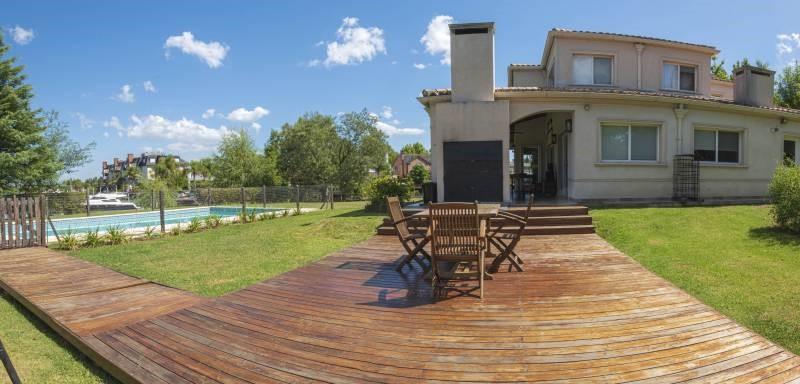 Casa 5 dormitorios en alquiler temporario en Rincon de Milberg, Tigre