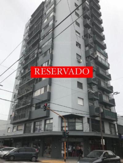 Departamento 1 dormitorios en alquiler en Lanus, Lanus