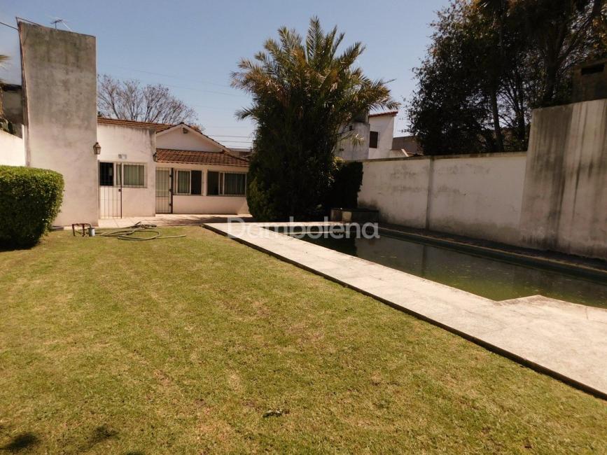 Casa en venta en Moreno