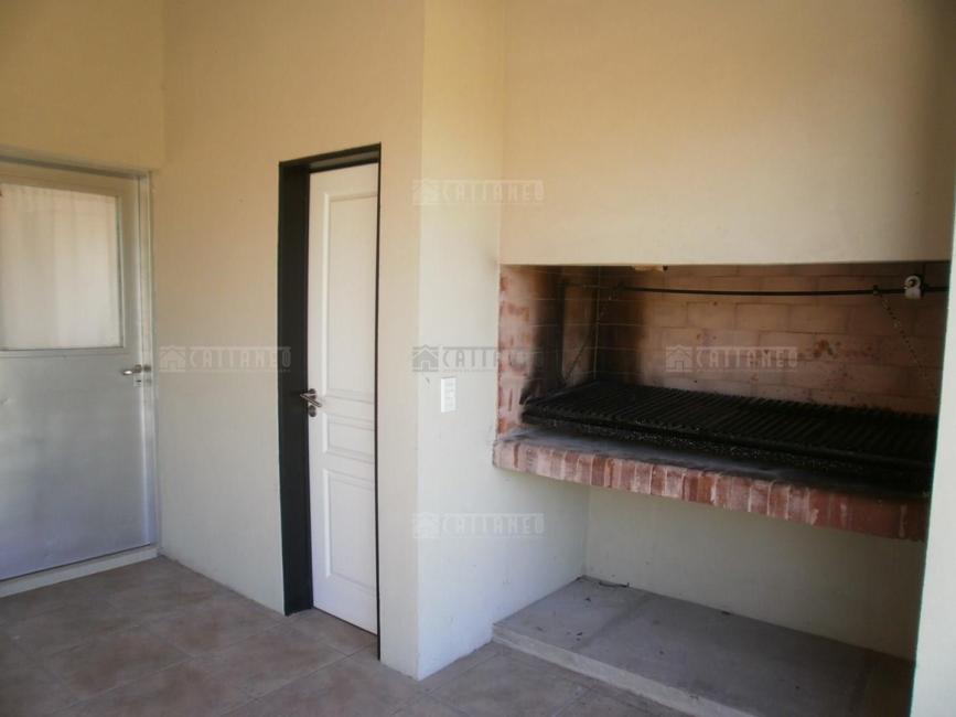 Casa 2 dormitorios en venta en La Taquara, Cañuelas