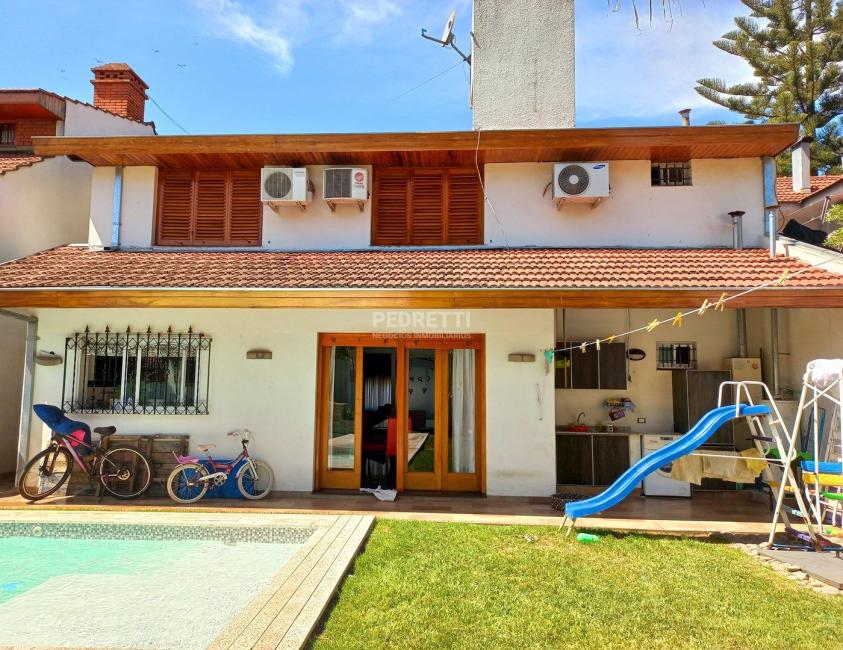 Casa 5 dormitorios en venta en Monte Grande, Esteban Echeverria