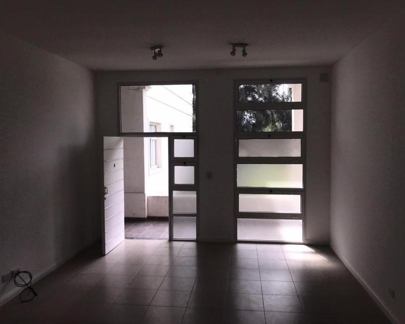 Departamento 1 dormitorios en venta en Arcos del Pilar, Pilar