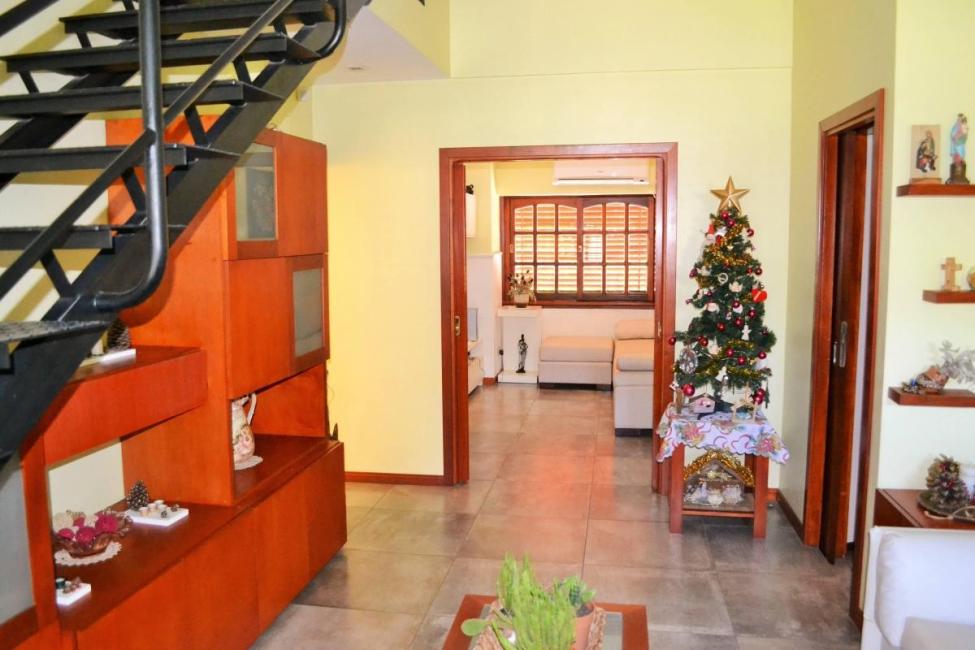 Casa 4 dormitorios en venta en Pilar, Pilar