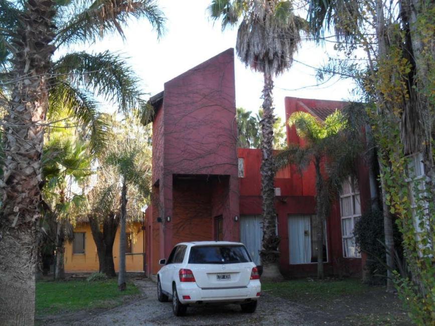 Casa 5 dormitorios en venta en Haras La Pradera, Pilar