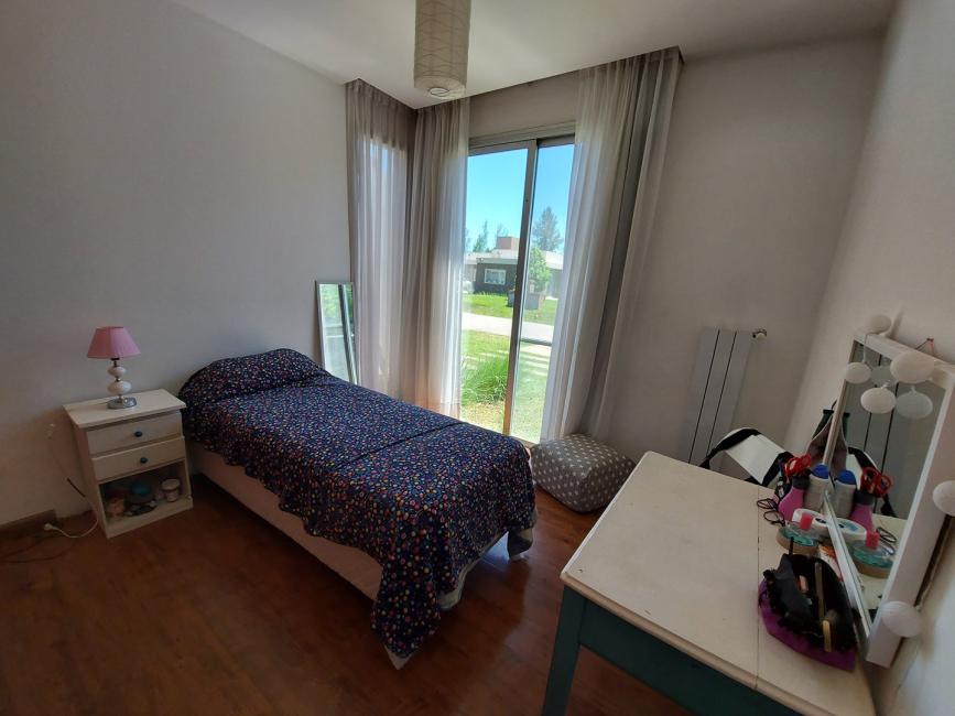 Casa 3 dormitorios en venta en El Cardal, Campana