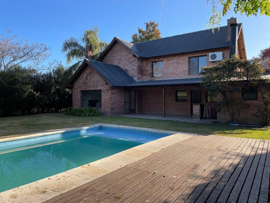 Casa 4 dormitorios en alquiler en Santa Barbara, Tigre