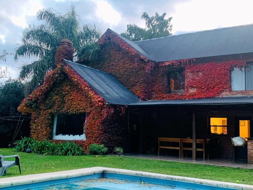 Casa 4 dormitorios en alquiler en Santa Barbara, Tigre