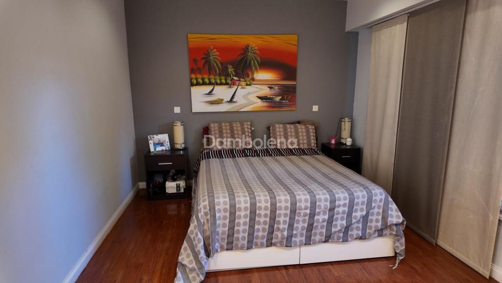 Casa 5 dormitorios en venta en Francisco Álvarez, Moreno