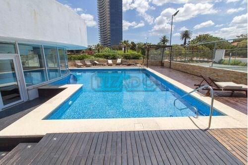 Departamento en venta en Aidy Grill, Punta del Este