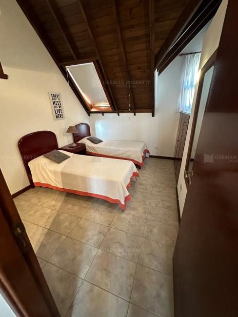 Casa 2 dormitorios en alquiler temporario en Pinamar